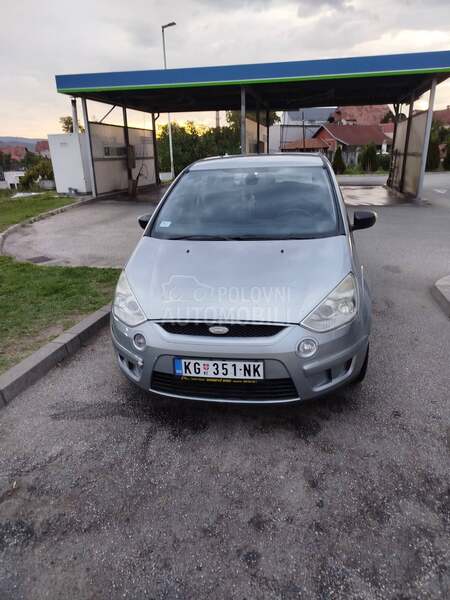 Ford S-Max 