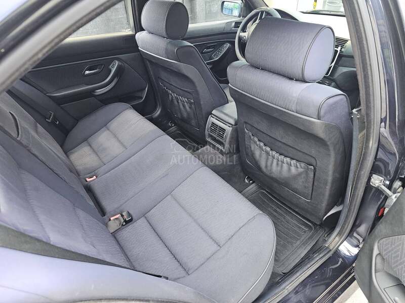 BMW 520 e39