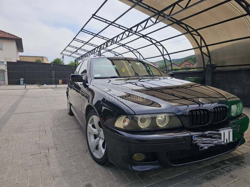 BMW 520 e39