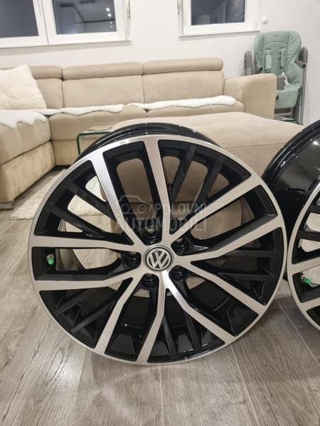 Aluminijumske felne  17" 5 x 100