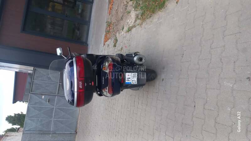 Suzuki burgman