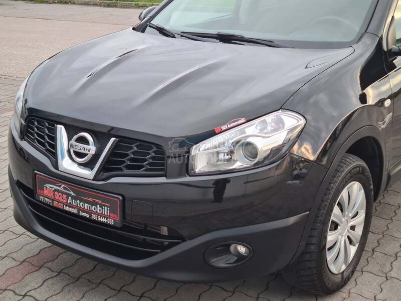 Nissan Qashqai + 2 1.5dci LS Tekna