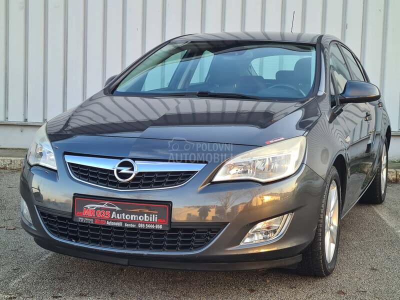 Opel Astra J 1.7cdti ENJOY