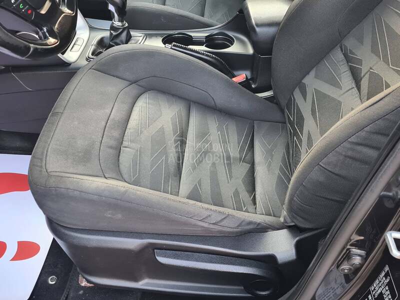 Kia cee`d sw 1.6crdi Champion