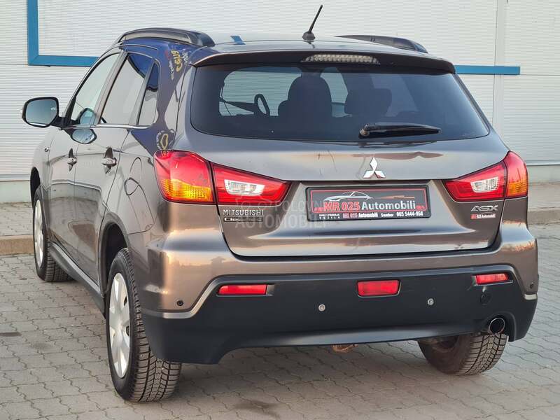 Mitsubishi ASX 1.8DI-D 4x4 PAANORAM