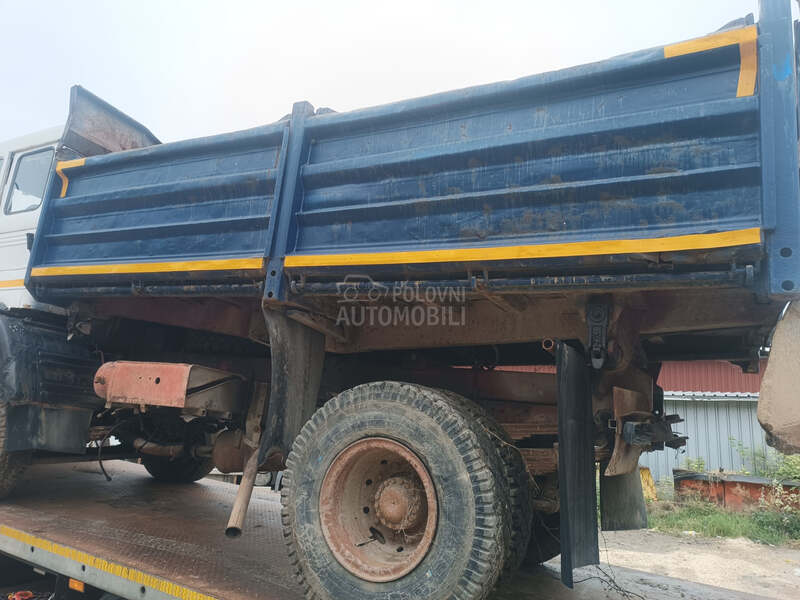 Mercedes Benz 16240