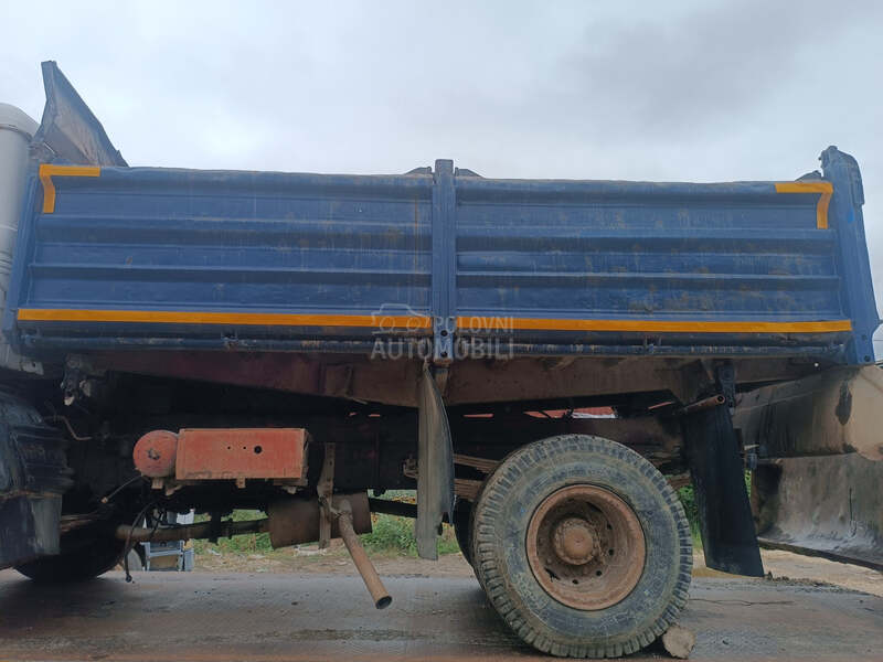 Mercedes Benz 16240