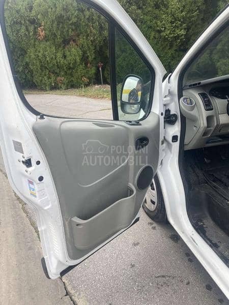 Renault Trafic Za sebe ko trazi