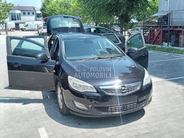Opel Astra J 1.7