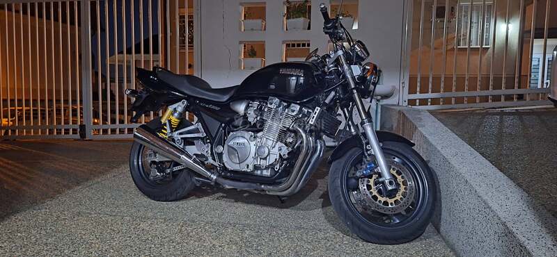 Yamaha XJR 1300