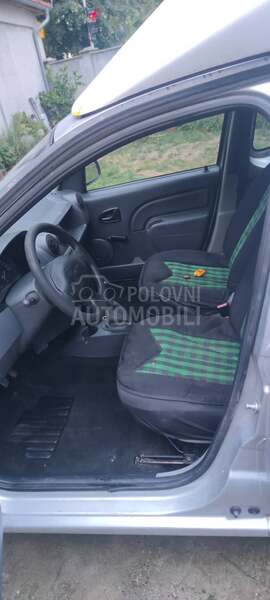 Dacia Logan pick up