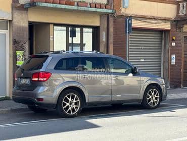 Vrata za Fiat Freemont od 2011. do 2016. god.