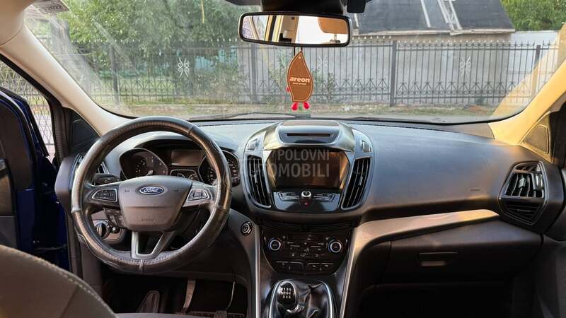 Ford Kuga titanijum zame