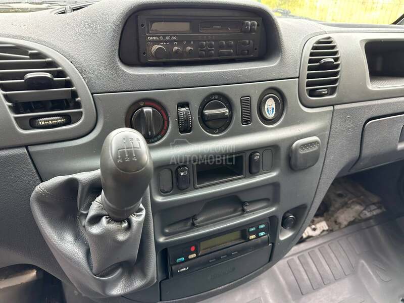 Mercedes Benz 413 Sprinter
