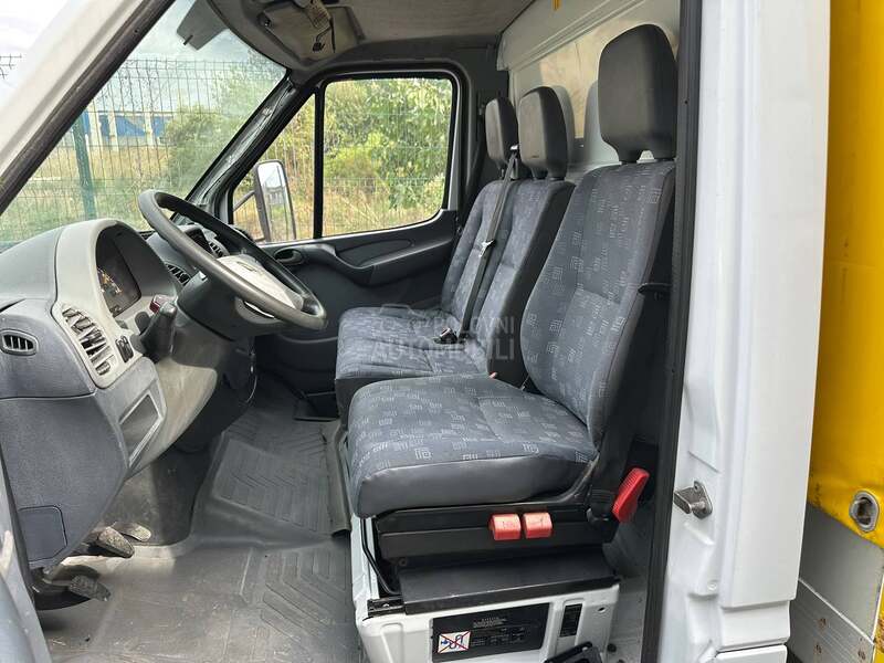 Mercedes Benz 413 Sprinter