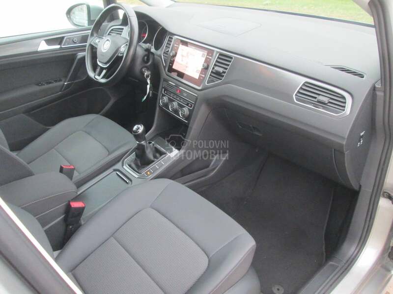 Volkswagen Golf Sportsvan 1.0 TSI