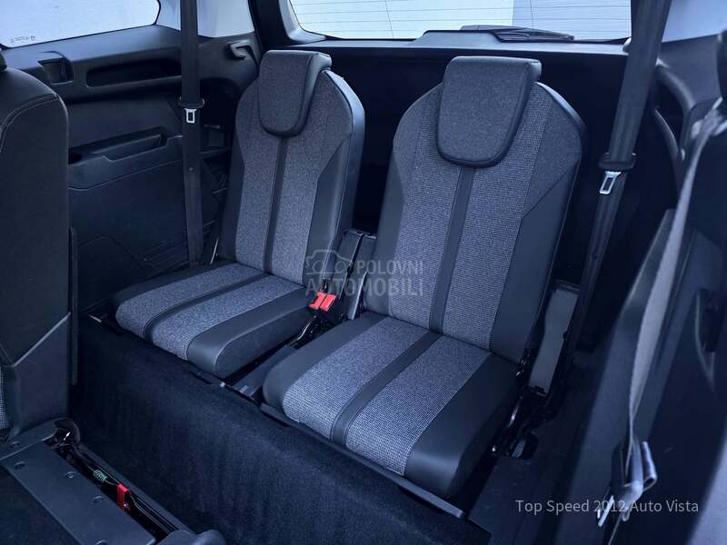 Peugeot 5008 1.6 hdi Aut 7s