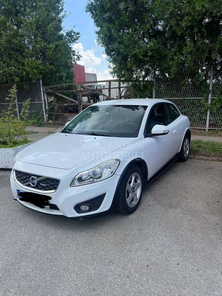 Volvo C30 R design