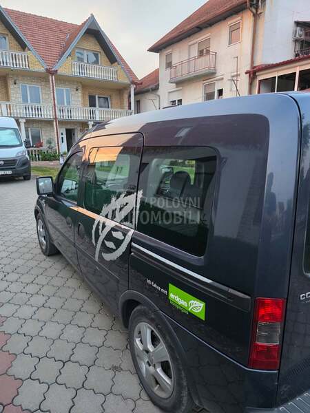 Opel Combo 1.6 CNG