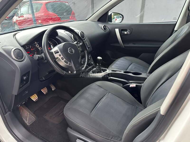 Nissan Qashqai 1.5 dci TEKNA