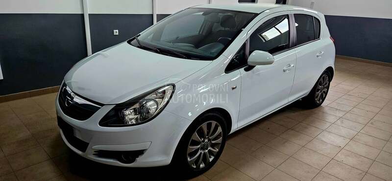 Opel Corsa D 1.4