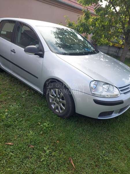 Volkswagen Golf 5 