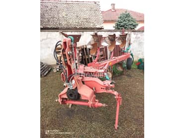 Kverneland plug obrtač