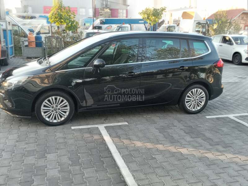 Opel Zafira 1.6