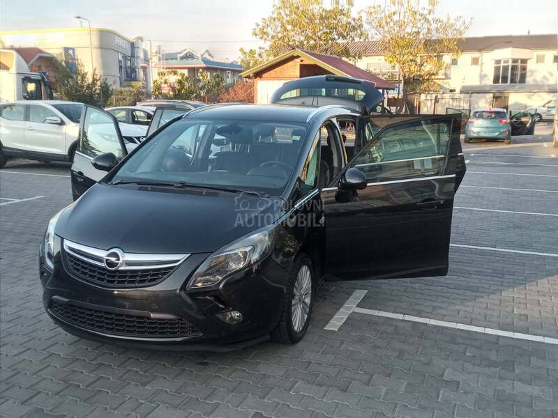 Opel Zafira 1.6