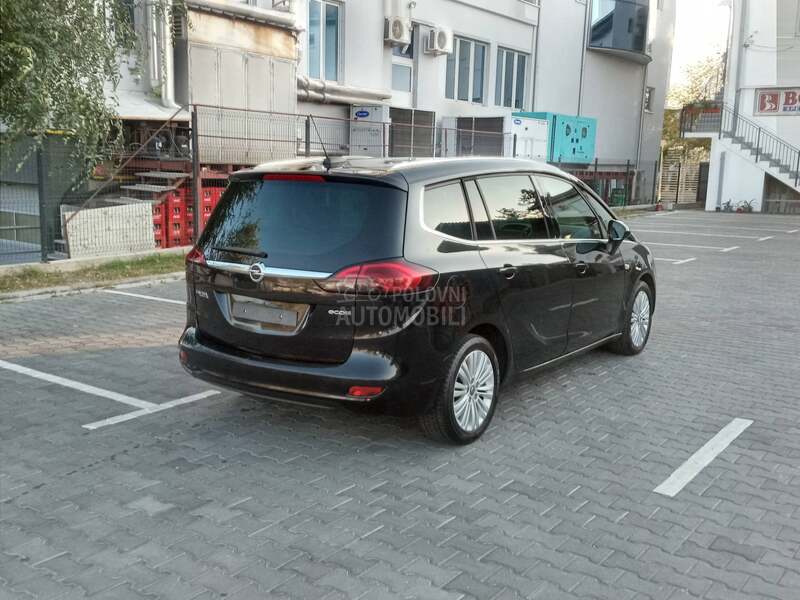 Opel Zafira 1.6