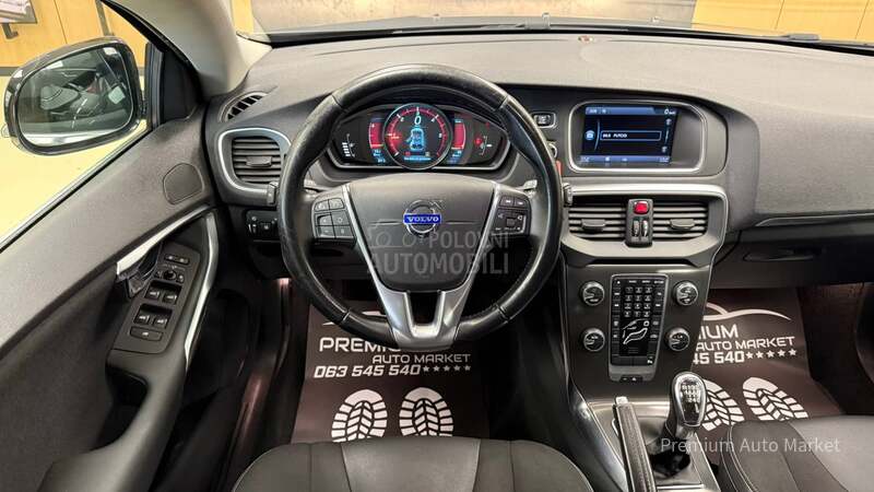 Volvo V40 //1.6 D2/FUL/NOV