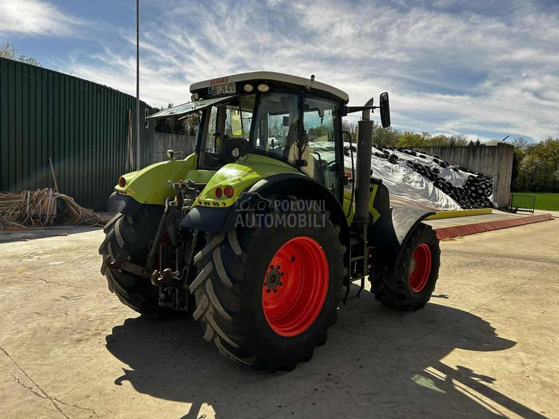 Claas 820axion
