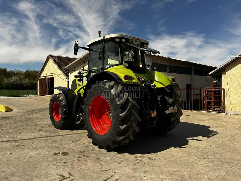 Claas 820axion