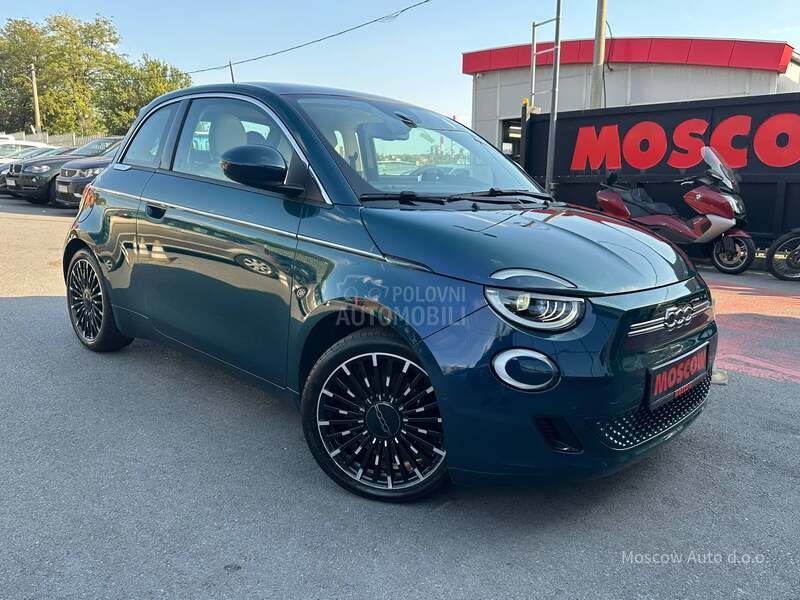 Fiat 500e 