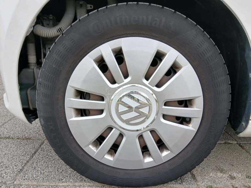 Volkswagen up! 1.0 MOVE UP 60HP MT5