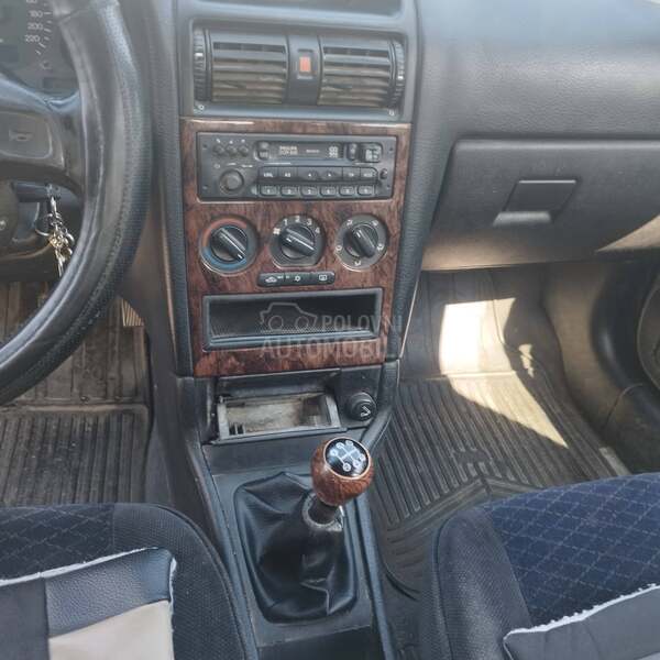 Opel Astra G 2.0