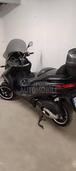 Piaggio MP3 ,300, B kategorija