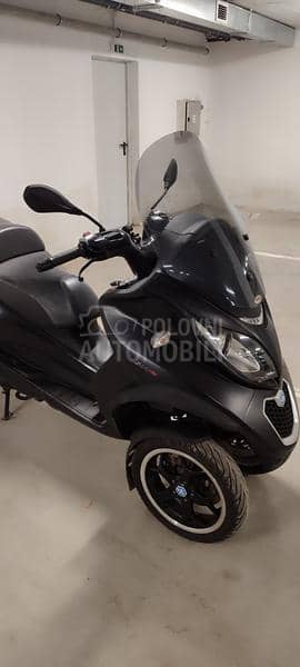 Piaggio MP3 ,300, B kategorija
