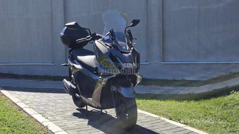Kymco SkyTown 50