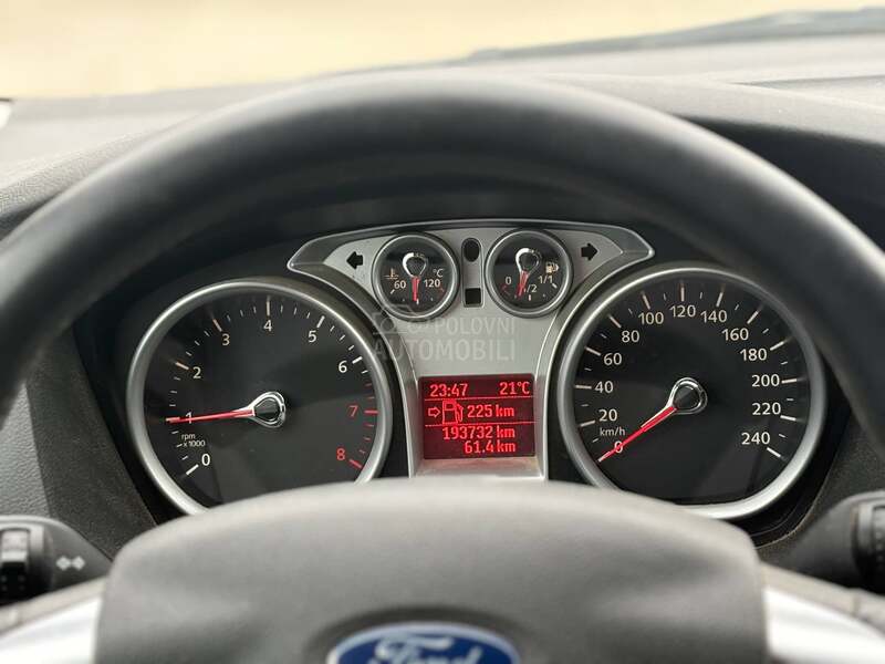 Ford Focus 