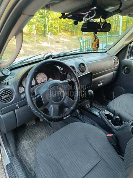 Jeep Liberty 2.8crd