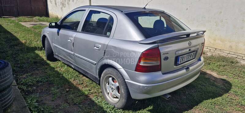 Opel Astra G 1.6 16v