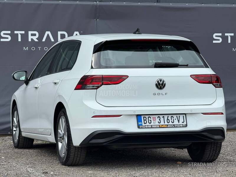 Volkswagen Golf 8 1.5TGI AUTO/NAVY/LED