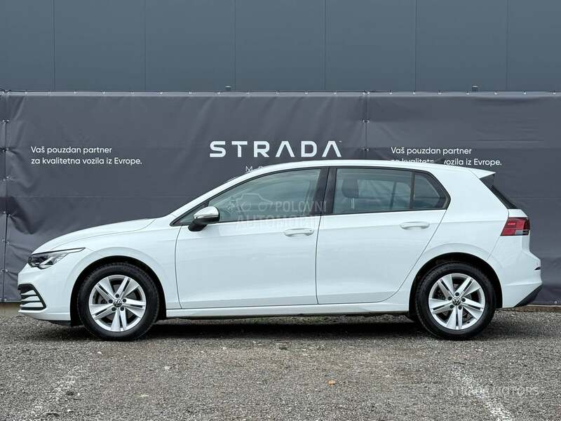 Volkswagen Golf 8 1.5TGI AUTO/NAVY/LED
