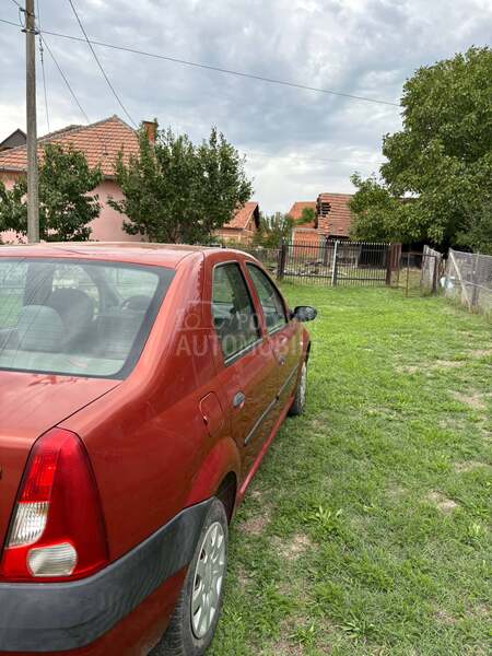 Dacia Logan 