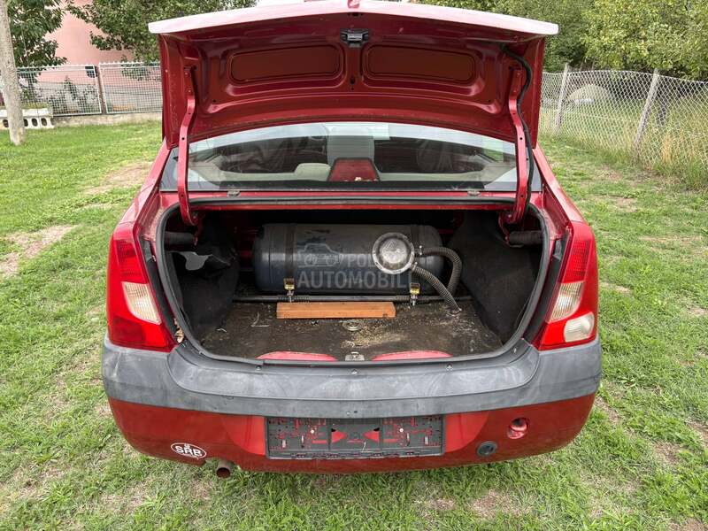 Dacia Logan 