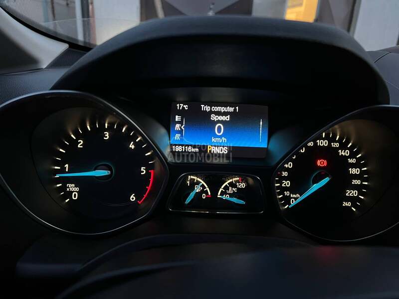 Ford C-Max Titanium