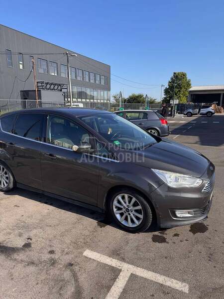 Ford C-Max Titanium