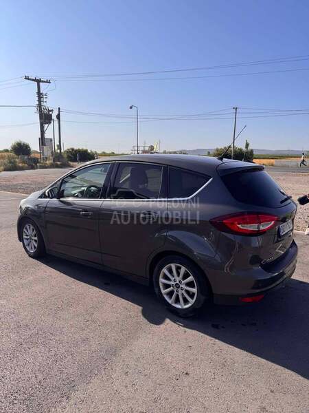 Ford C-Max Titanium