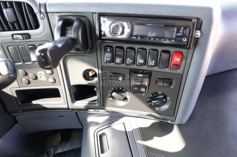 Scania P360